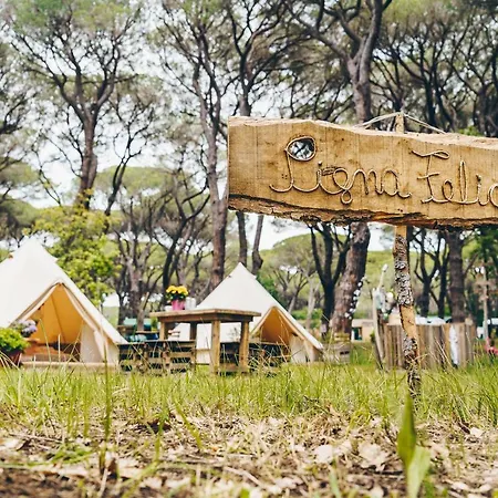 Campismo de Luxo Pigna Felice Le Marze *